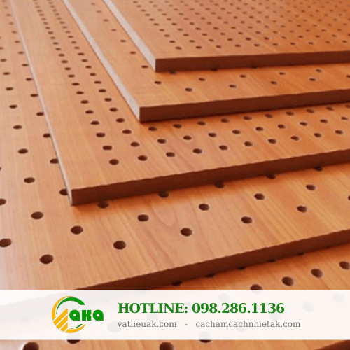 Gỗ tiêu âm đục lỗ